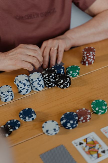 iGaming in 2024: Casino, Betting, Slots & Poker Trends