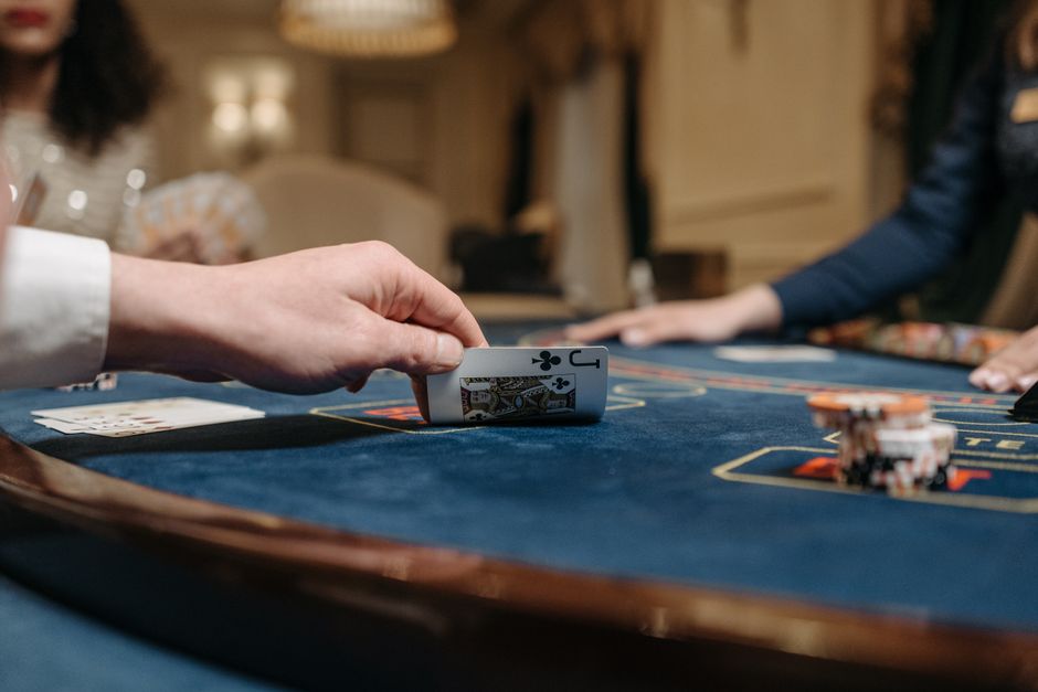 The House Always Wins? Why Smart Players Still Love iGaming
